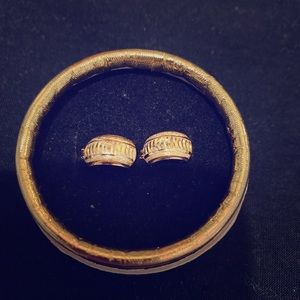 18karat yellow gold earrings (sold)